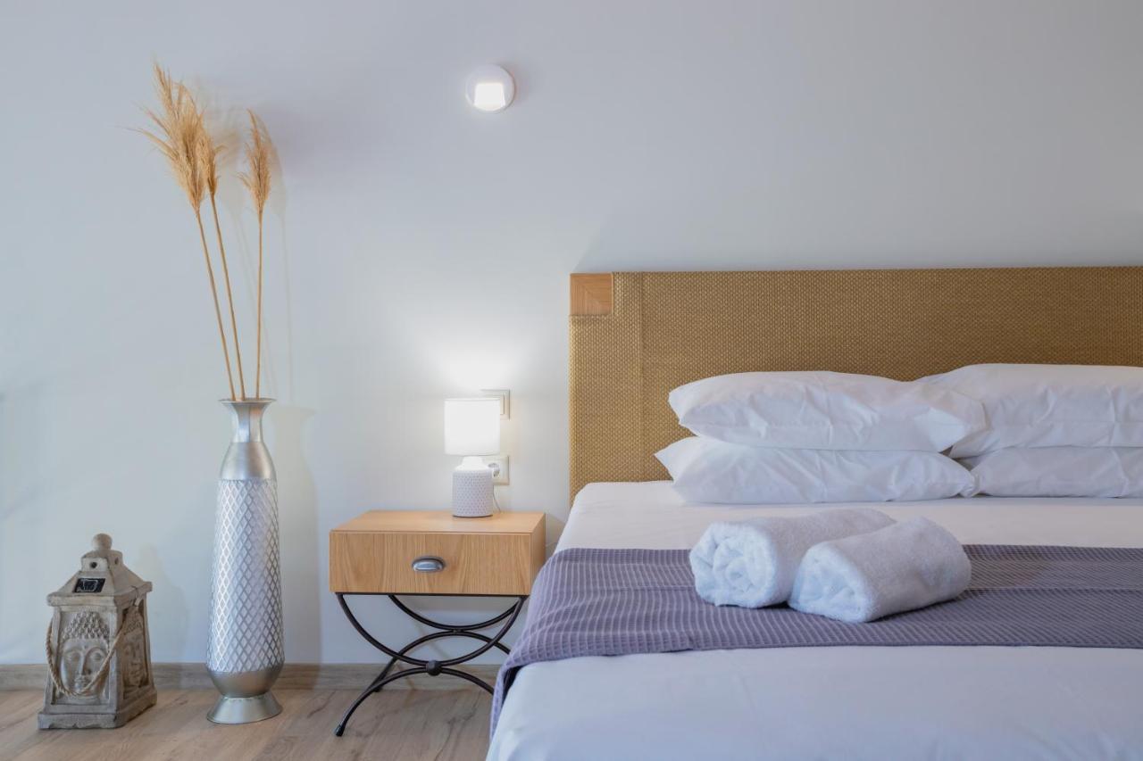 La Perla Di Barla Seafront Apartment Kanalos ภายนอก รูปภาพ