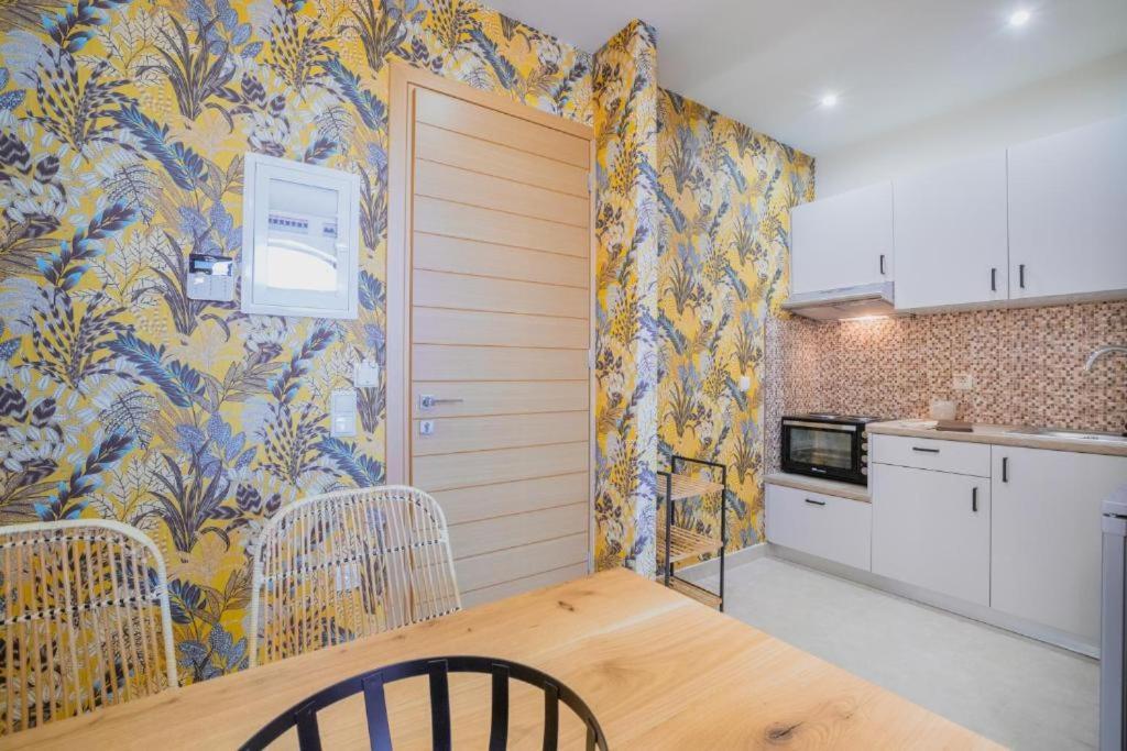 La Perla Di Barla Seafront Apartment Kanalos ภายนอก รูปภาพ