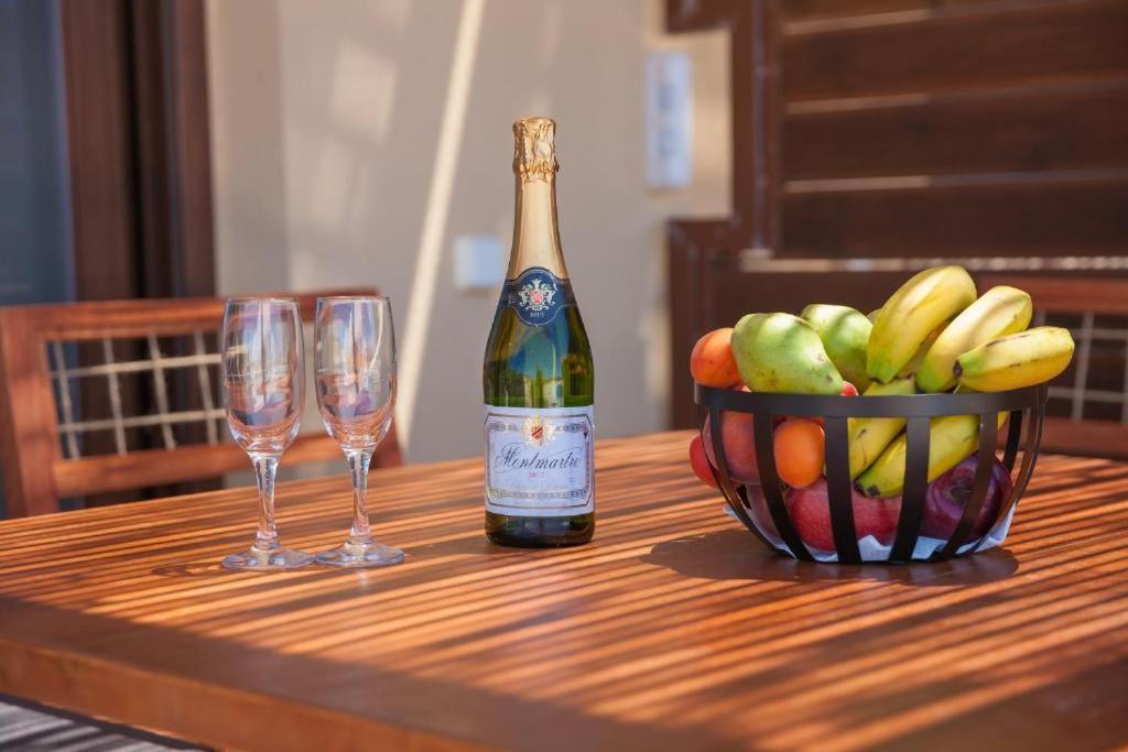 La Perla Di Barla Seafront Apartment Kanalos ภายนอก รูปภาพ