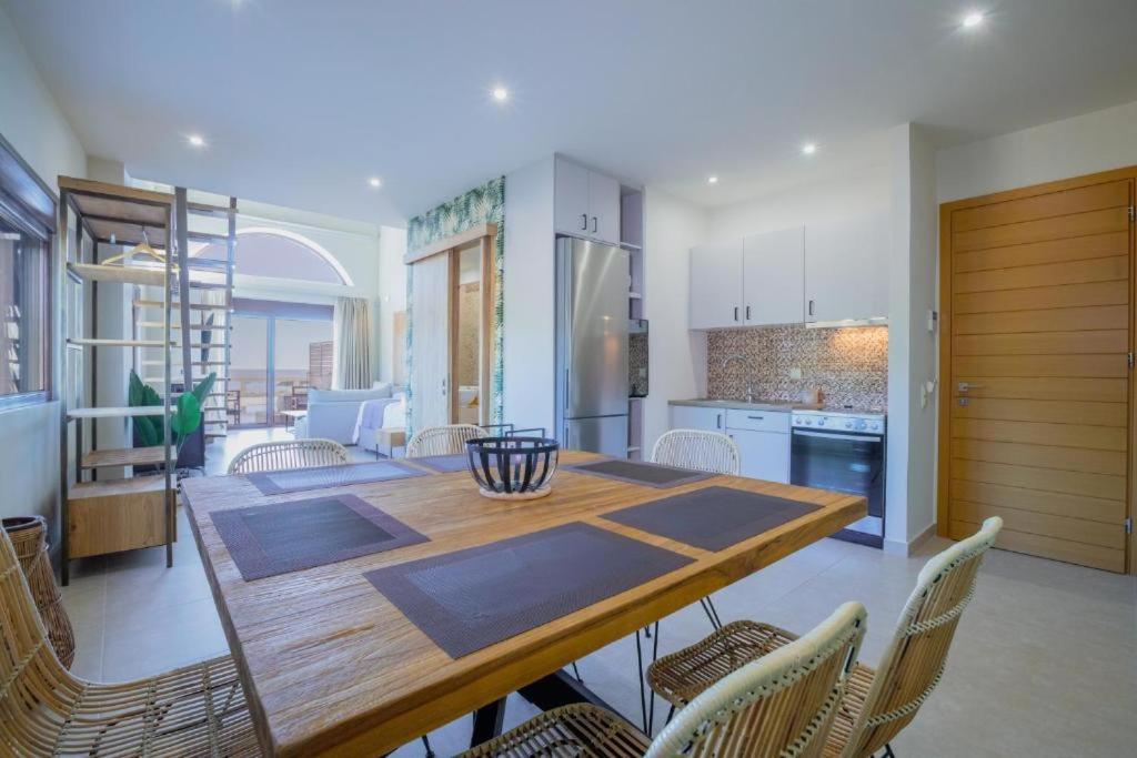 La Perla Di Barla Seafront Apartment Kanalos ภายนอก รูปภาพ
