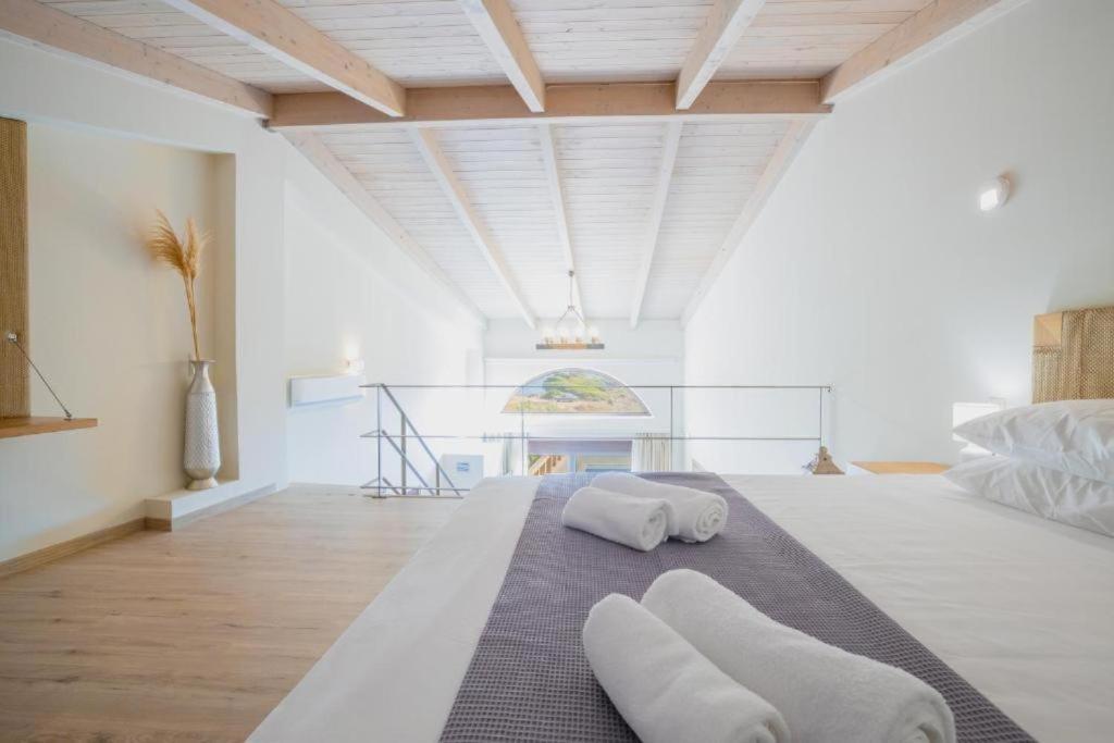 La Perla Di Barla Seafront Apartment Kanalos ภายนอก รูปภาพ